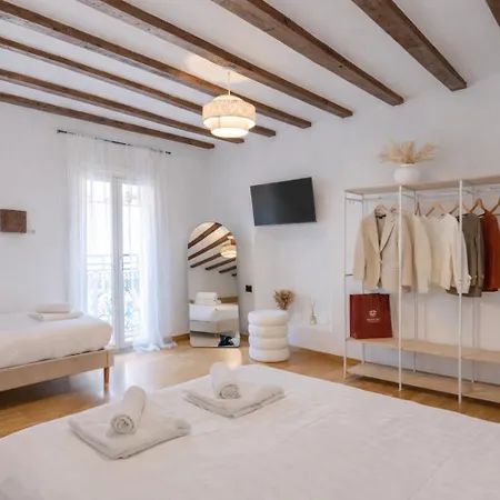Dolce - Isola Luxury Retreat * Milan